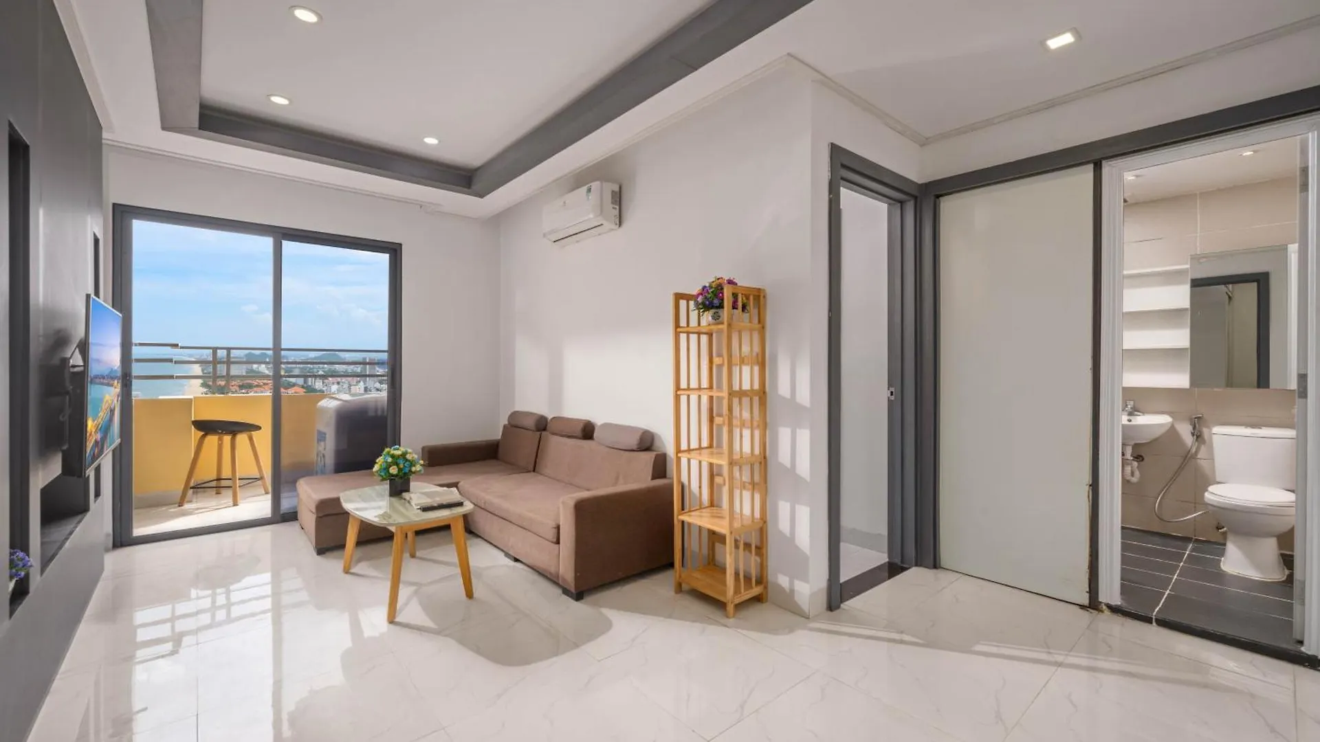 Bee Home 30F3Bdr Da Nang Vietnam