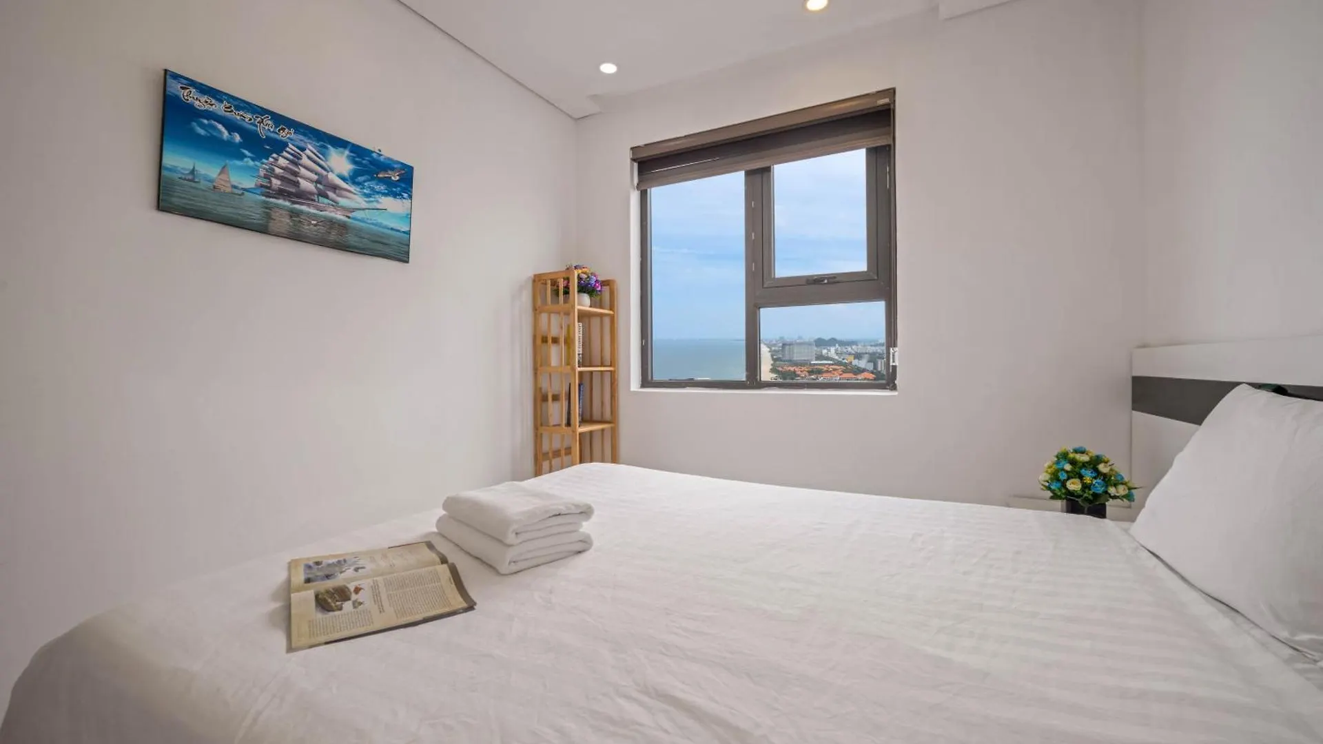 Bee Home 30F3Bdr Da Nang 0*,  Vietnam